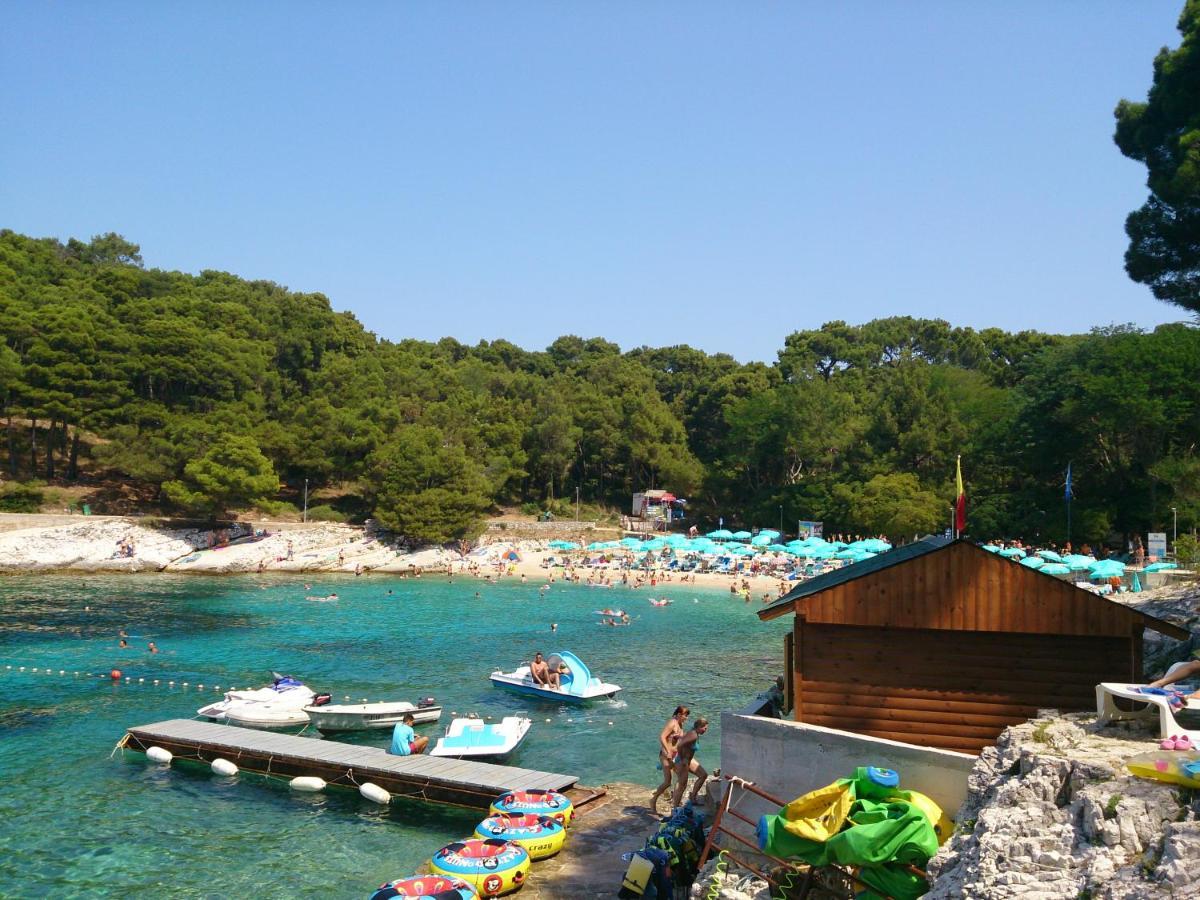 Apartments Vila Tisa Mali Losinj Ngoại thất bức ảnh
