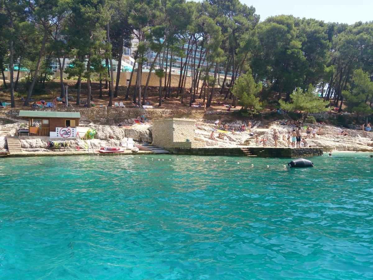 Apartments Vila Tisa Mali Losinj Ngoại thất bức ảnh