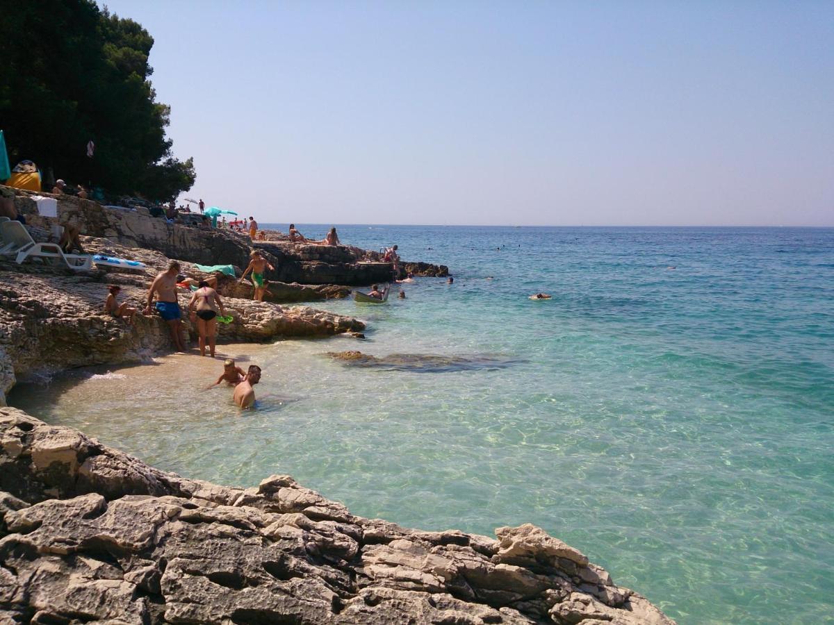 Apartments Vila Tisa Mali Losinj Ngoại thất bức ảnh