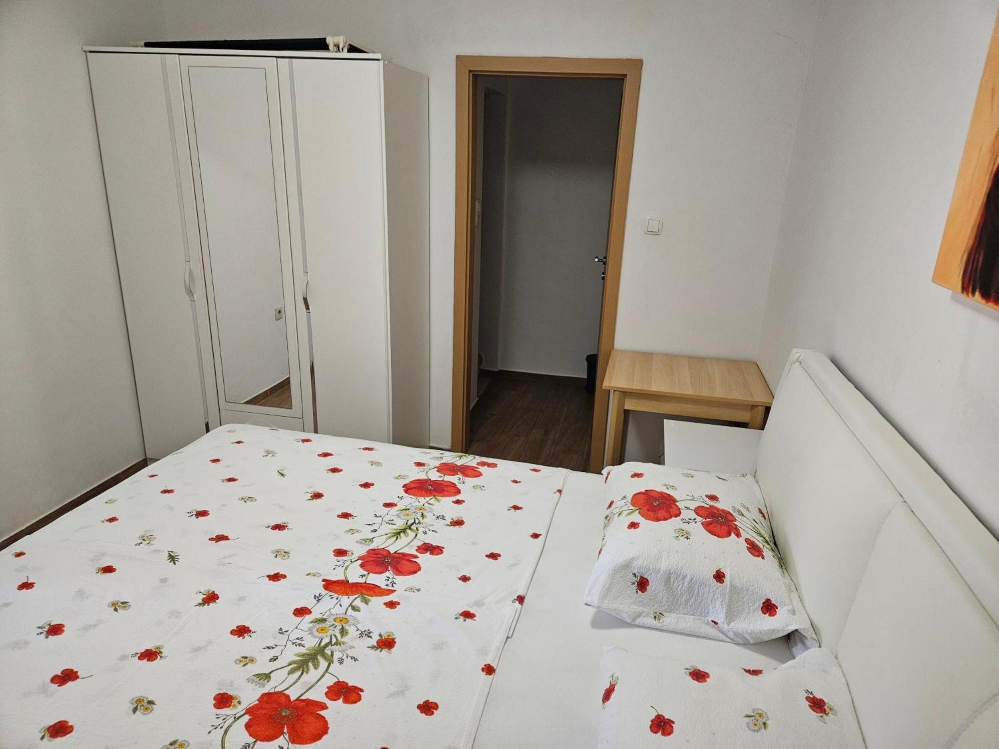 Apartments Vila Tisa Mali Losinj Ngoại thất bức ảnh