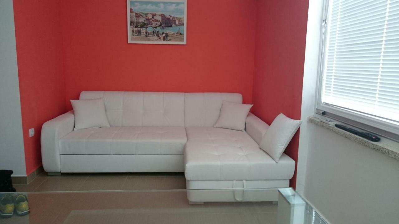 Apartments Vila Tisa Mali Losinj Ngoại thất bức ảnh